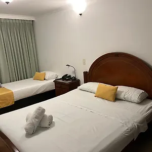 Casa Rosales 3*, Medellín Colombia